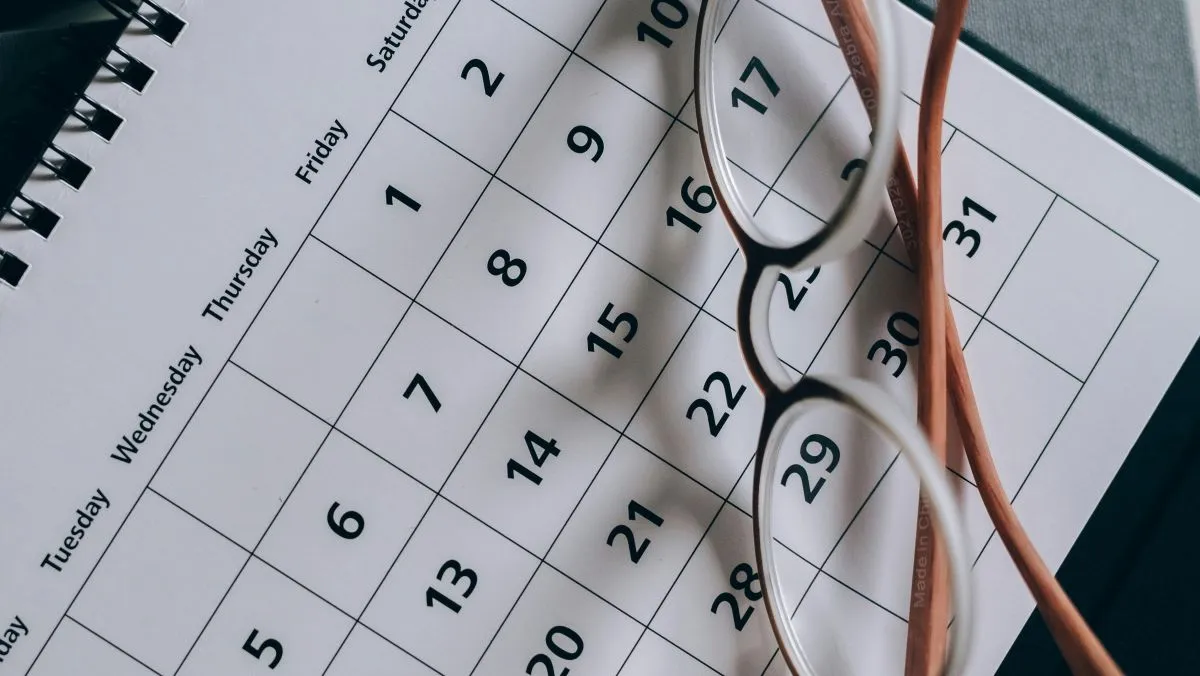 Munkaszüneti napok webp