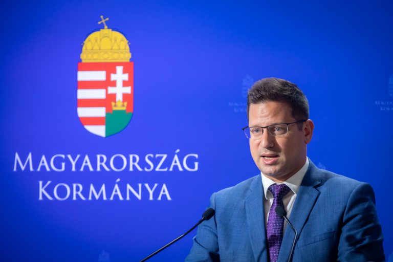 Kormányinfó Gulyás Gergő
